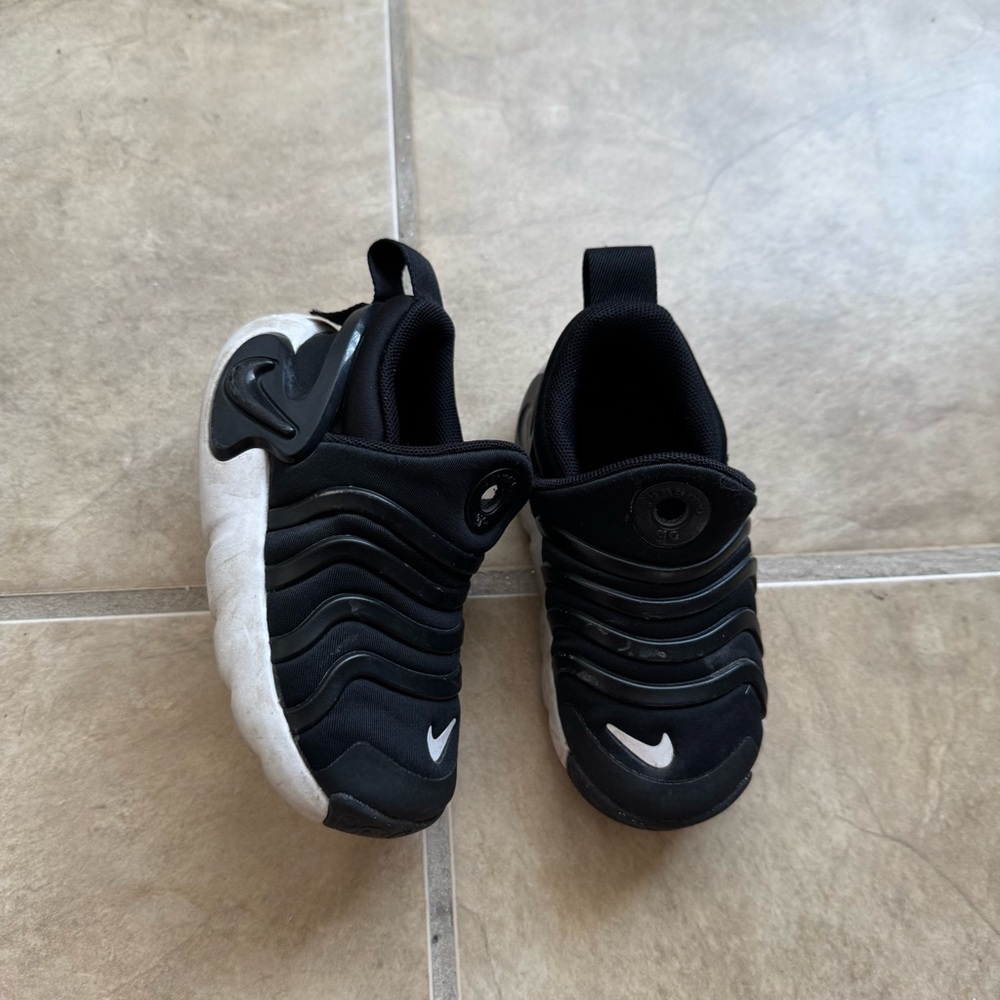 Nike Kids Black and White Sneakers